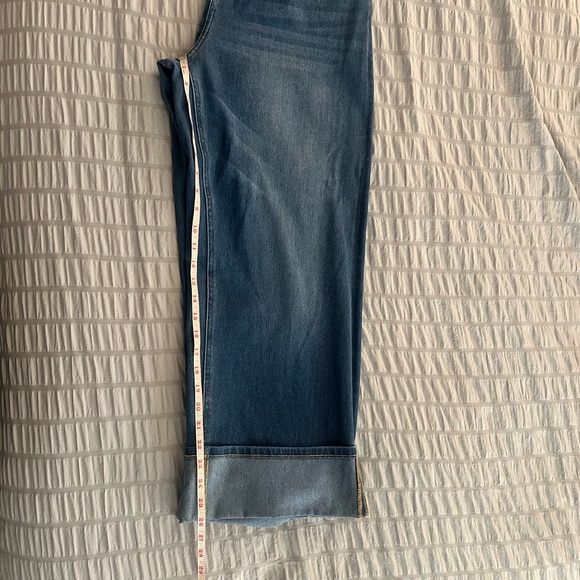 HALARA Flex High waist cuffed wide leg jeans - Picture 7 of 8